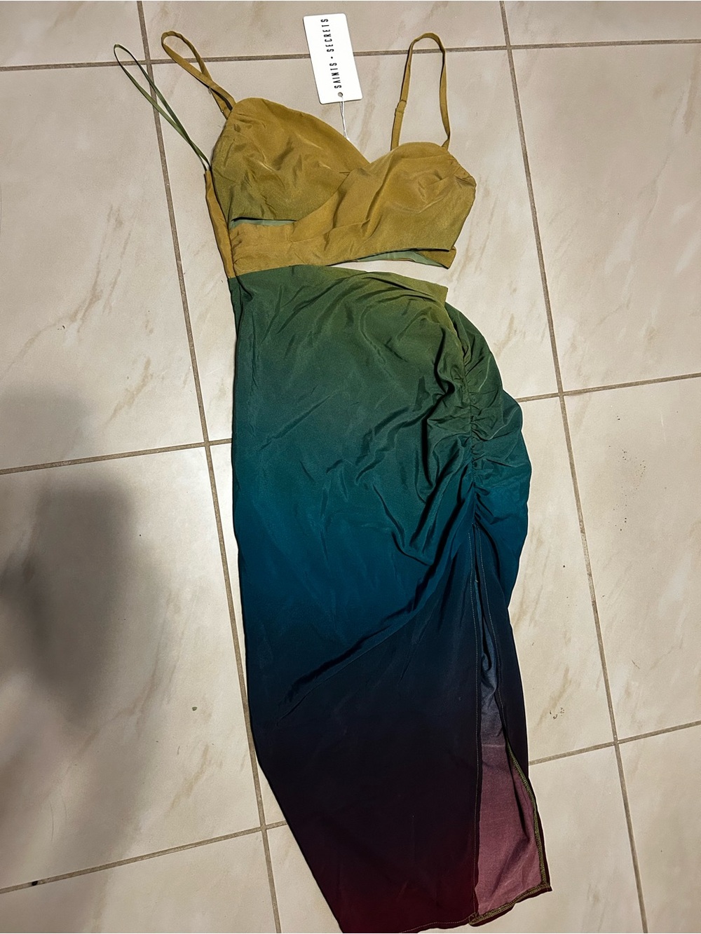 Sleeveless Ombré Bodycon Dress in Olive to Teal - Unbranded